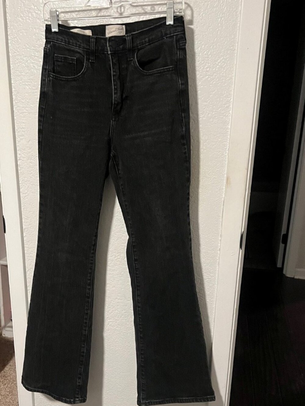 Universal Thread High Rise- Flared Jeans